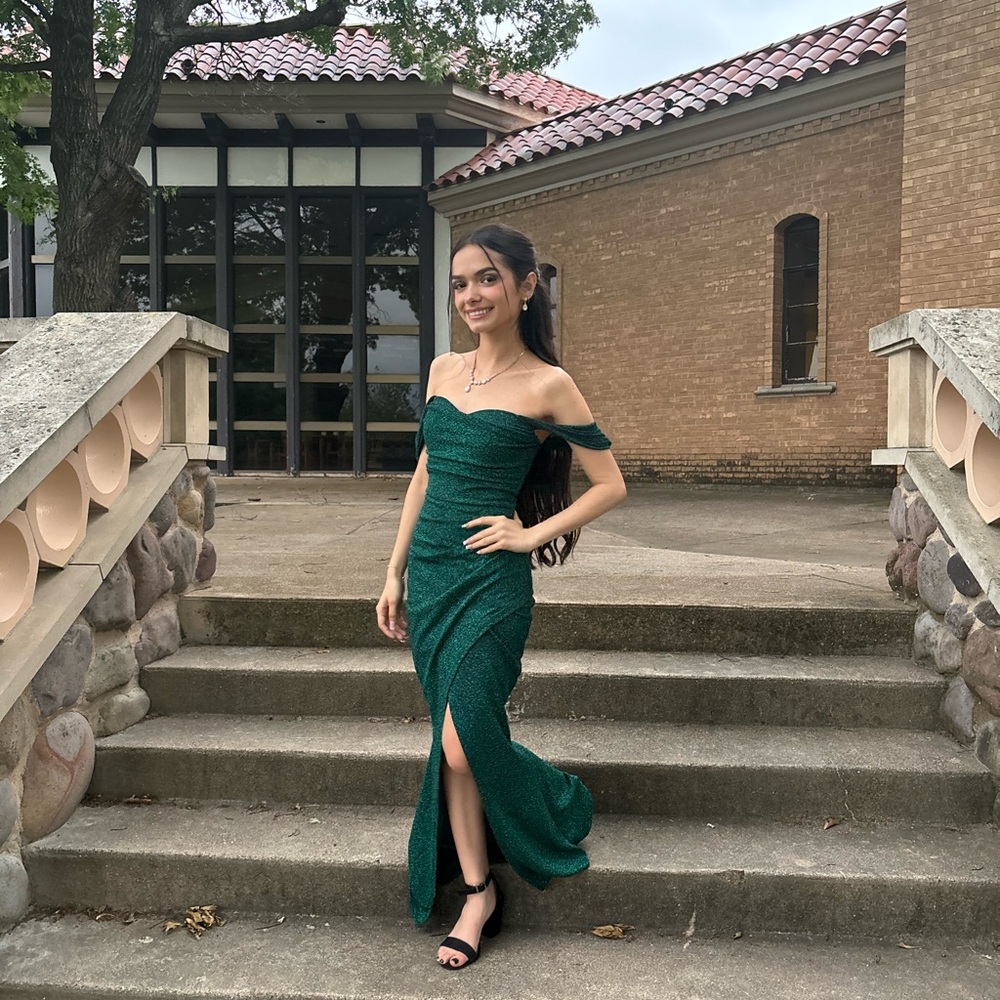 windsor dark green prom dress